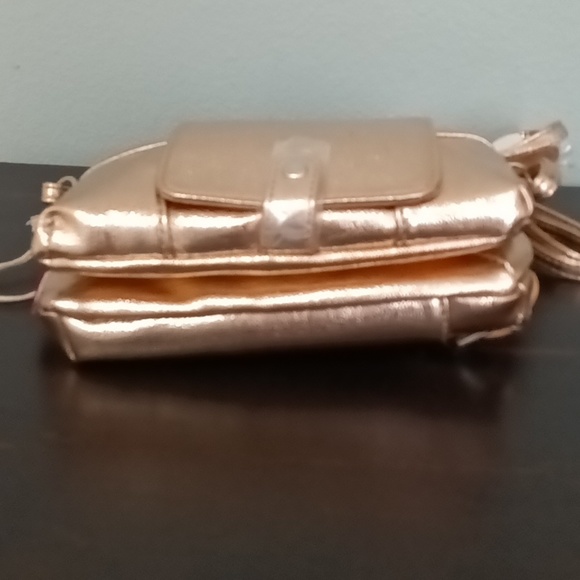 NWT UNIONBAY Organizer Crossbody Purse Rose Gold Vegan Leather - Picture 11 of 13